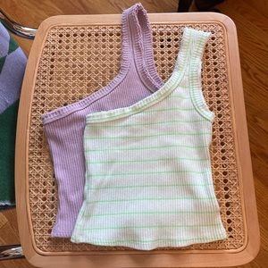 Set of 2 one shoulder tank tops